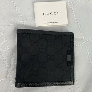 Gucci Bifold Compact Wallet GG Guccissima Monogram Canvas Black Web Tab